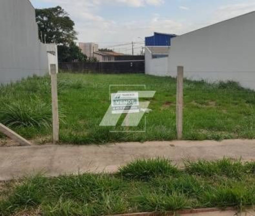 Casa à Venda, 423 m² em Santa Felicidade - Cascavel