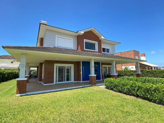 Casa com 3 Quartos à Venda,  em Atlântida Sul - Osório