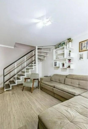 Imagem Casa com 3 Quartos à Venda, 120 m² em Santa Cândida - Curitiba Imagem Casa com 3 Quartos à Venda, 120 m² em Santa Cândida - Curitiba