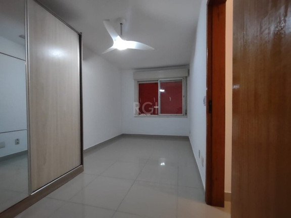 Imagem Apartamento com 2 Quartos à Venda, 61 m² em Medianeira - Porto Alegre Imagem Apartamento com 2 Quartos à Venda, 61 m² em Medianeira - Porto Alegre