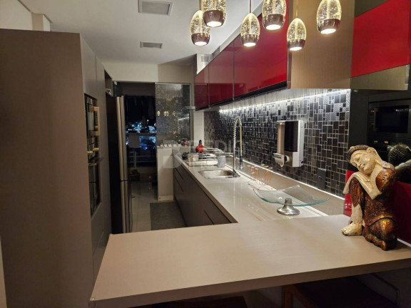 Imagem Apartamento com 4 Quartos à Venda, 135 m² em Pioneiros - Balneário Camboriú Imagem Apartamento com 4 Quartos à Venda, 135 m² em Pioneiros - Balneário Camboriú