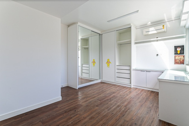 Imagem Apartamento com 4 Quartos à Venda, 218 m² em Centro - Florianópolis