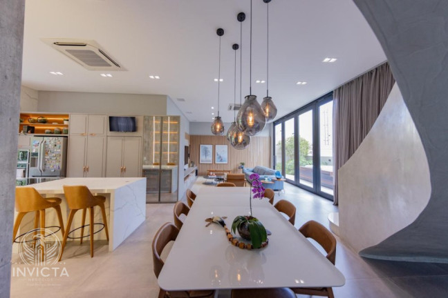 Imagem Casa com 4 Quartos à Venda, 380 m² em Estados - Balneário Camboriú