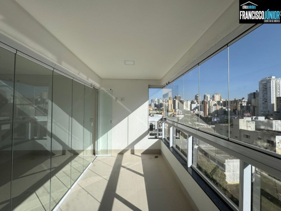 Imagem Imóvel com 3 Quartos à Venda, 127 m² em Setor Marista - Goiânia Imagem Imóvel com 3 Quartos à Venda, 127 m² em Setor Marista - Goiânia