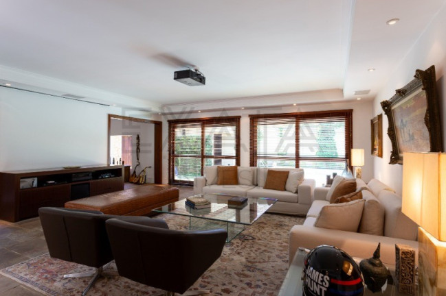 Imagem Casa com 4 Quartos à Venda, 480 m² em Jardim Guedala - São Paulo Imagem Casa com 4 Quartos à Venda, 480 m² em Jardim Guedala - São Paulo