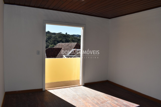 Imagem Casa com 2 Quartos à Venda, 75 m² em Região Da Vila Nova Suíça - Campos Do Jordão Imagem Casa com 2 Quartos à Venda, 75 m² em Região Da Vila Nova Suíça - Campos Do Jordão