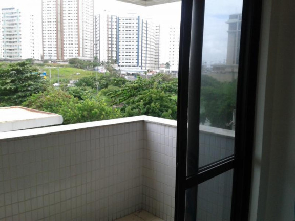 Imagem Apartamento com 3 Quartos à Venda, 79 m² em Stiep - Salvador