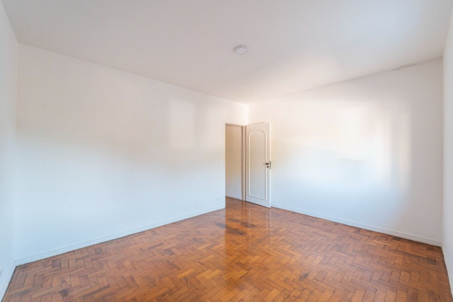 Imagem Casa com 3 Quartos à Venda, 244 m² em Vila Guarani (z Sul) - São Paulo