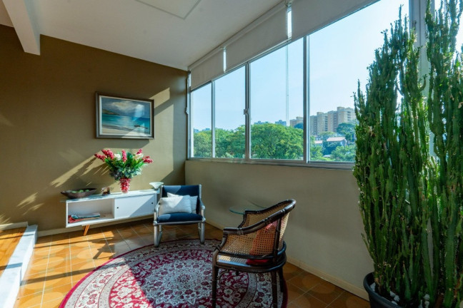 Imagem Casa com 4 Quartos à Venda, 287 m² em Vila Inah - São Paulo