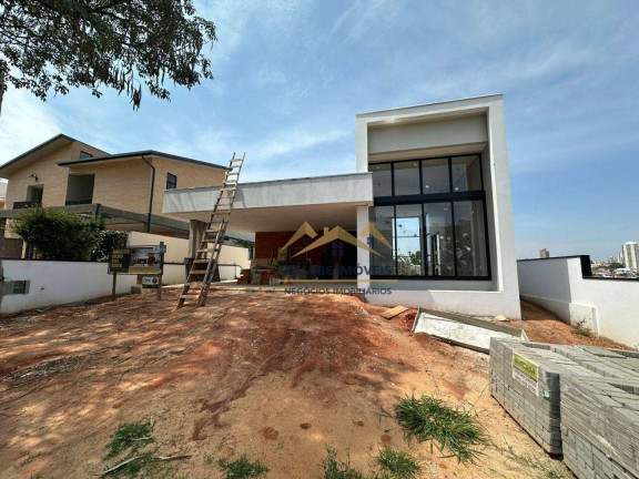 Casa com 3 Quartos à Venda, 320 m² em Bosques Do Junqueira - Tatuí