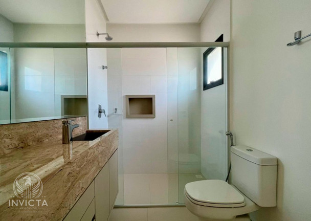 Imagem Apartamento com 3 Quartos à Venda, 123 m² em Centro - Balneário Camboriú Imagem Apartamento com 3 Quartos à Venda, 123 m² em Centro - Balneário Camboriú