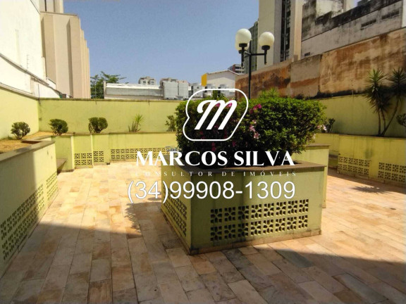Apartamento com 3 Quartos à Venda, 112 m² em Centro - Uberlândia