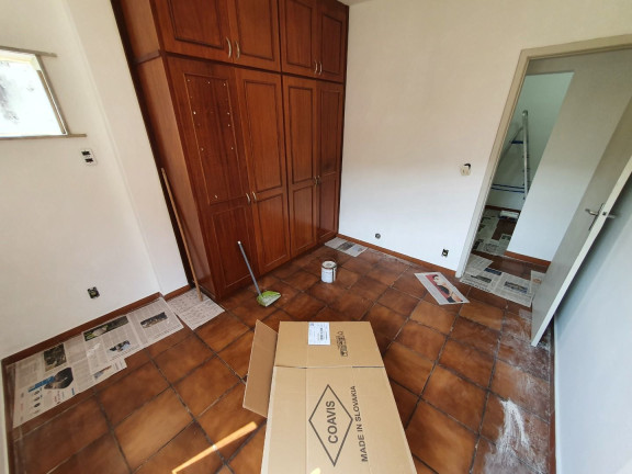 Imagem Imóvel com 3 Quartos à Venda, 75 m² em Grajaú - Rio De Janeiro Imagem Imóvel com 3 Quartos à Venda, 75 m² em Grajaú - Rio De Janeiro
