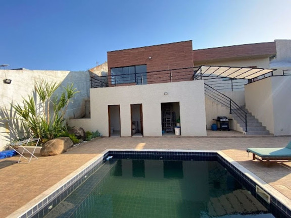 Imagem Casa com 4 Quartos à Venda, 350 m² em Jardim Estância Brasil - Atibaia