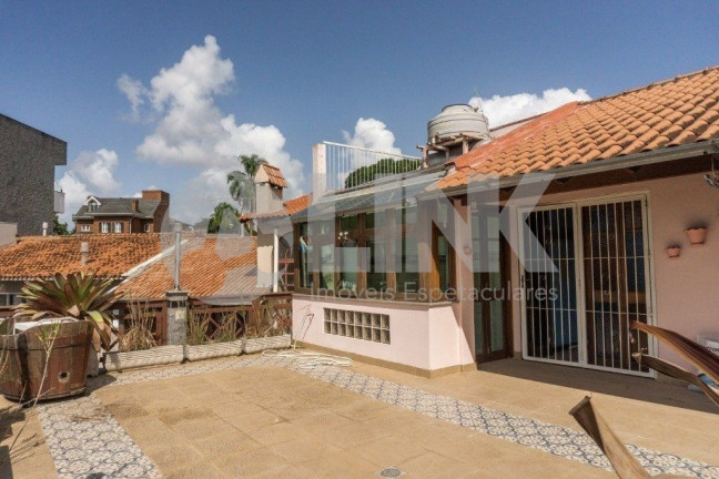 Imagem Casa com 5 Quartos à Venda, 297 m² em Chácara Das Pedras - Porto Alegre