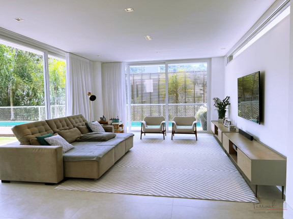 Imagem Casa com 4 Quartos à Venda, 760 m² em Cacupé - Florianópolis Imagem Casa com 4 Quartos à Venda, 760 m² em Cacupé - Florianópolis