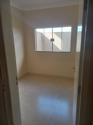Imagem Casa com 3 Quartos à Venda, 250 m² em Jardim San Raphael V - Arapongas Imagem Casa com 3 Quartos à Venda, 250 m² em Jardim San Raphael V - Arapongas