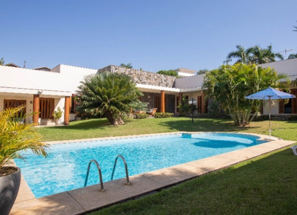 Casa com 8 Quartos à Venda, 1.000 m² em Praia Do Morro - Guarapari
