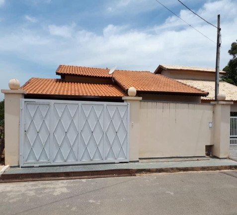 Imóvel com 4 Quartos à Venda, 330 m² em Centro - Ibiúna