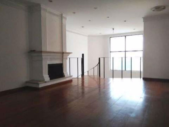 Imagem Cobertura com 3 Quartos à Venda, 223 m² em Vila Suzana - São Paulo