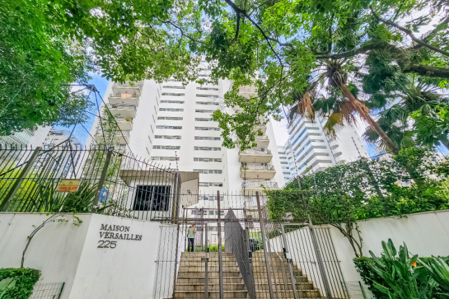 Apartamento com 3 Quartos à Venda, 165 m² em Indianópolis - São Paulo