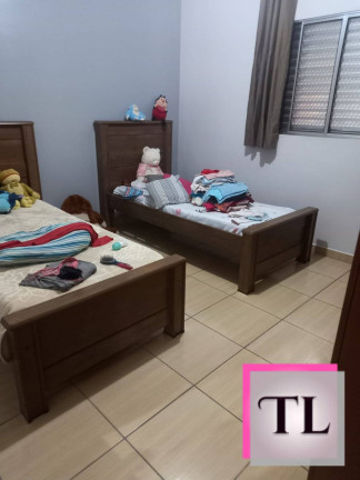 Imagem Casa com 2 Quartos à Venda, 300 m² em Jardim São Bento - Poços De Caldas Imagem Casa com 2 Quartos à Venda, 300 m² em Jardim São Bento - Poços De Caldas