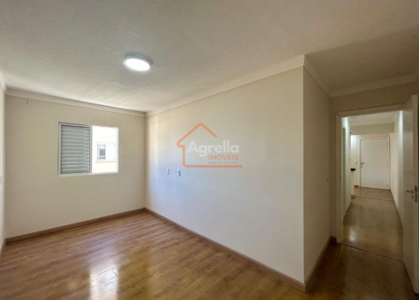 Imagem Imóvel com 2 Quartos à Venda, 60 m² em Condomínio Parque Imperial - Mogi Mirim Imagem Imóvel com 2 Quartos à Venda, 60 m² em Condomínio Parque Imperial - Mogi Mirim