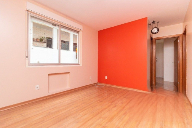 Foto do imóvel Imóvel com 2 Quartos à Venda,  em Mont Serrat - Porto Alegre