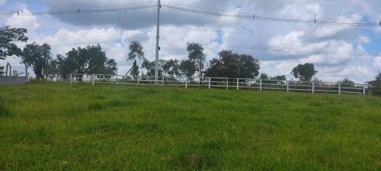 Imagem Chácara à Venda, 1.800 m² em Campo Do Meio - Araçoiaba Da Serra Imagem Chácara à Venda, 1.800 m² em Campo Do Meio - Araçoiaba Da Serra
