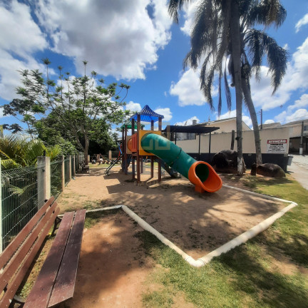 Imagem Apartamento com 2 Quartos à Venda, 58 m² em Lídia Duarte - Camboriú