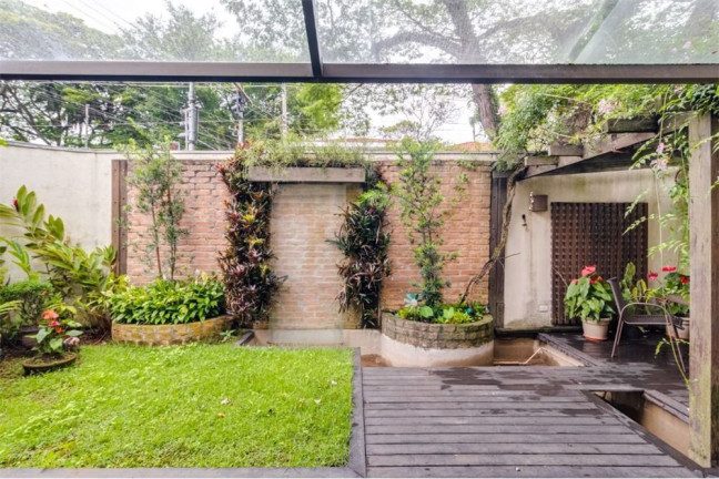 Imagem Casa com 3 Quartos à Venda, em Campo Belo - São Paulo Imagem Casa com 3 Quartos à Venda, em Campo Belo - São Paulo