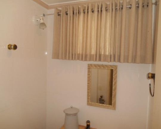 Imagem Apartamento com 3 Quartos à Venda, 189 m² em Pitangueiras - Guarujá