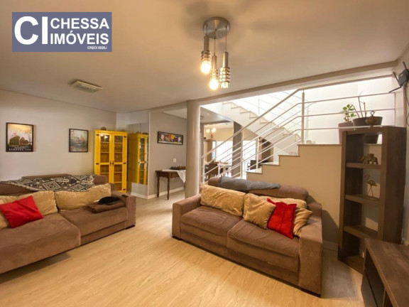 Imagem Sobrado com 3 Quartos à Venda, 137 m² em Centro - Balneário Camboriú
