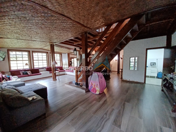 Imagem Casa com 14 Quartos à Venda, 1.700 m² em Albuquerque - Teresópolis Imagem Casa com 14 Quartos à Venda, 1.700 m² em Albuquerque - Teresópolis