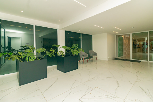 Imagem Apartamento com 2 Quartos à Venda, 90 m² em Santa Tereza - Porto Alegre
