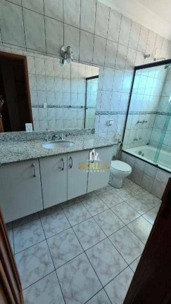 Imagem Sobrado com 3 Quartos à Venda, 400 m² em Centro - São Caetano Do Sul Imagem Sobrado com 3 Quartos à Venda, 400 m² em Centro - São Caetano Do Sul