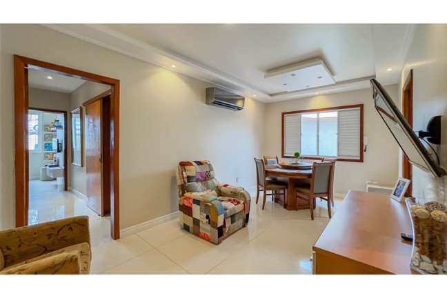 Imagem Apartamento com 2 Quartos à Venda, 83 m² em Teresópolis - Porto Alegre