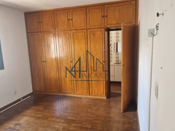 Imagem Casa com 4 Quartos à Venda,  em Setor Leste Universitário - Goiânia