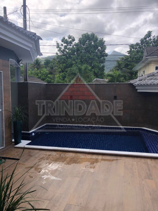 Imagem Casa com 3 Quartos à Venda, 200 m² em Vargem Pequena - Rio De Janeiro