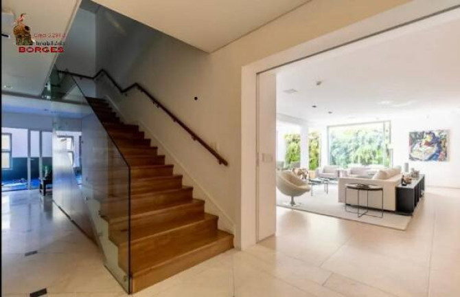 Imagem Casa com 5 Quartos à Venda, 700 m² em Brooklin - São Paulo Imagem Casa com 5 Quartos à Venda, 700 m² em Brooklin - São Paulo