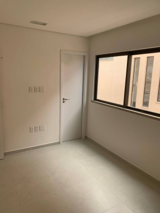 Imagem Casa com 5 Quartos à Venda,  em Cidade Alpha - Eusébio