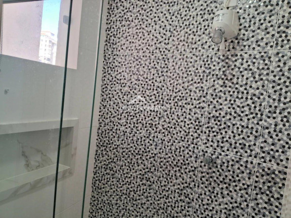 Imagem Kitnet com 1 Quarto à Venda, 32 m² em Centro - Rio De Janeiro Imagem Kitnet com 1 Quarto à Venda, 32 m² em Centro - Rio De Janeiro