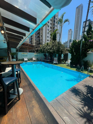 Imagem Casa com 4 Quartos para Alugar, 220 m² em Centro - Balneário Camboriú Imagem Casa com 4 Quartos para Alugar, 220 m² em Centro - Balneário Camboriú
