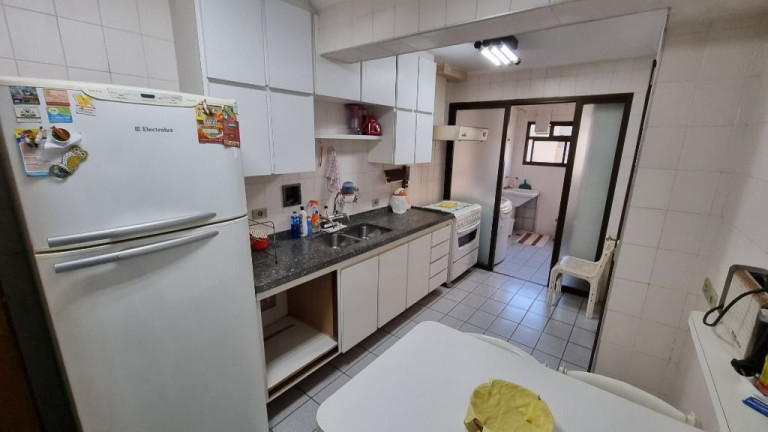 Imagem Apartamento com 3 Quartos à Venda, 140 m² em Pitangueiras - Guarujá Imagem Apartamento com 3 Quartos à Venda, 140 m² em Pitangueiras - Guarujá