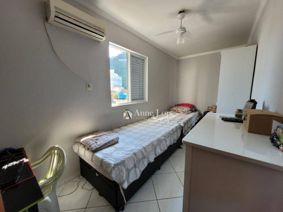 Imagem Casa com 4 Quartos à Venda, 200 m² em Marapé - Santos Imagem Casa com 4 Quartos à Venda, 200 m² em Marapé - Santos