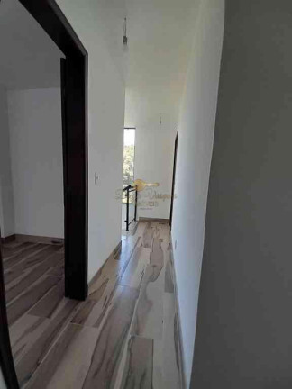Imagem Casa com 4 Quartos à Venda, 2.400 m² em Três Córregos - Teresópolis