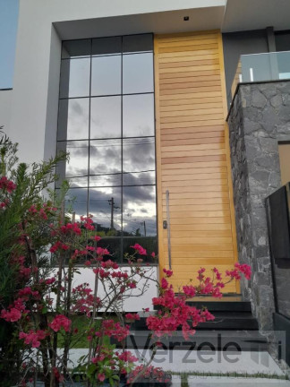 Imagem Casa com 2 Quartos à Venda, 182 m² em São Francisco De Assis - Camboriú Imagem Casa com 2 Quartos à Venda, 182 m² em São Francisco De Assis - Camboriú