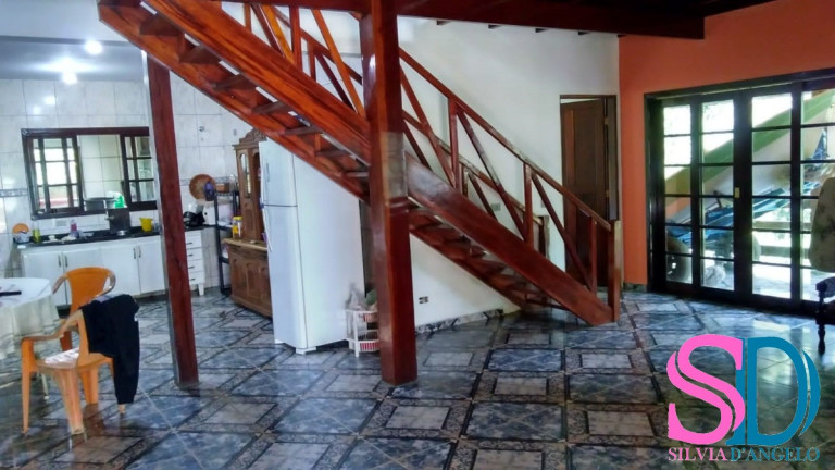 Imagem Casa com 5 Quartos à Venda, 300 m² em Ubatumirim - Ubatuba Imagem Casa com 5 Quartos à Venda, 300 m² em Ubatumirim - Ubatuba