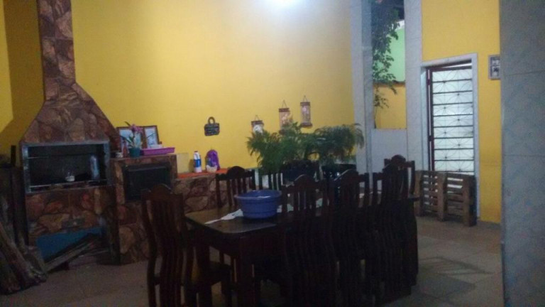 Imagem Casa com 3 Quartos à Venda, 240 m² em Tinga - Caraguatatuba Imagem Casa com 3 Quartos à Venda, 240 m² em Tinga - Caraguatatuba
