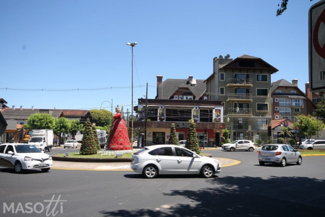 Imagem Imóvel Comercial à Venda, em Centro - Gramado Imagem Imóvel Comercial à Venda, em Centro - Gramado